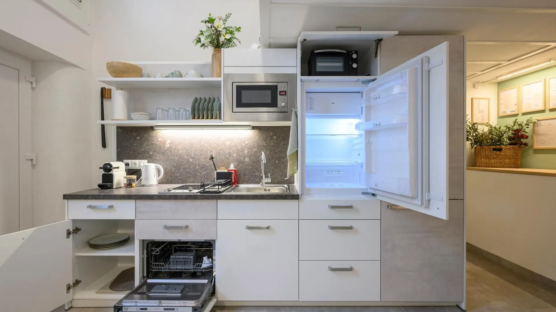 Olive Oasis Apartment Vienna Austria
